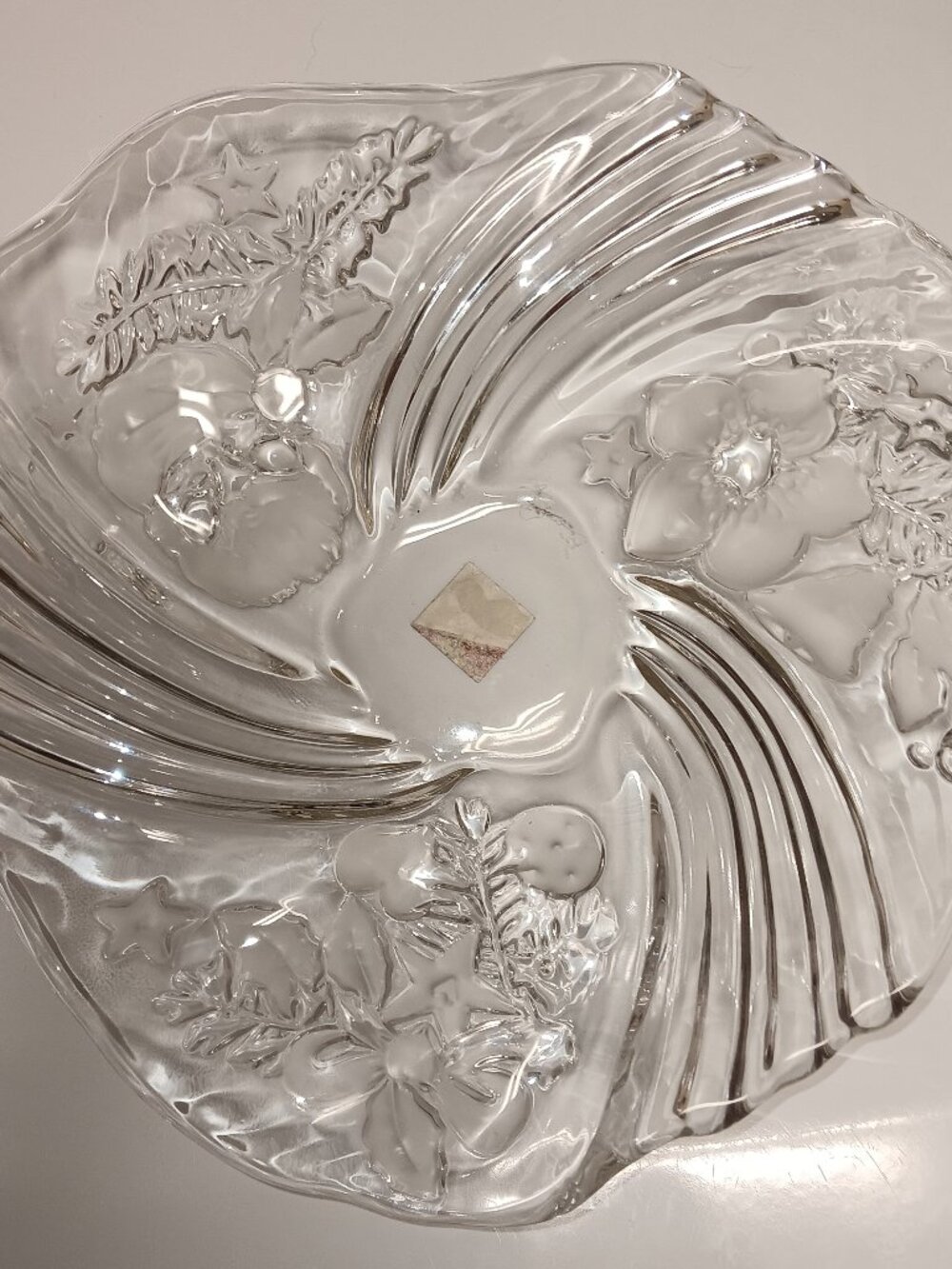 Mikasa Glass Dish with Embossed Santa and Poinsettias